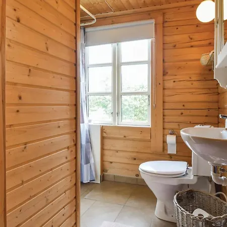 Holiday home Amazing In With Sauna Humble